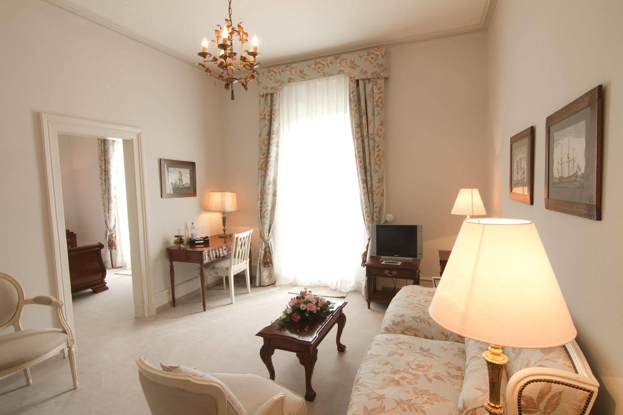 Hotel Romerbad Badenweiler Luaran gambar