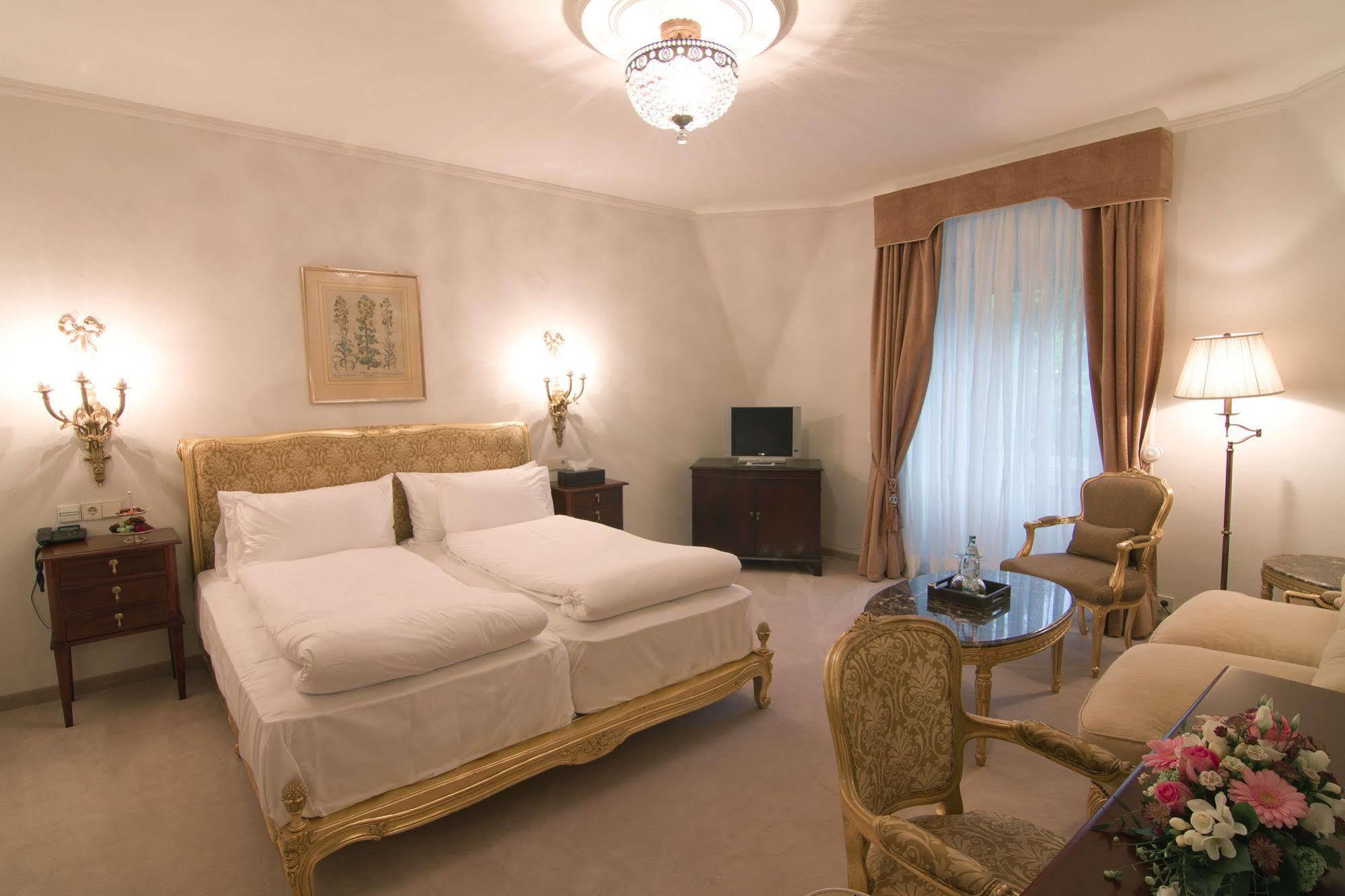 Hotel Romerbad Badenweiler Luaran gambar